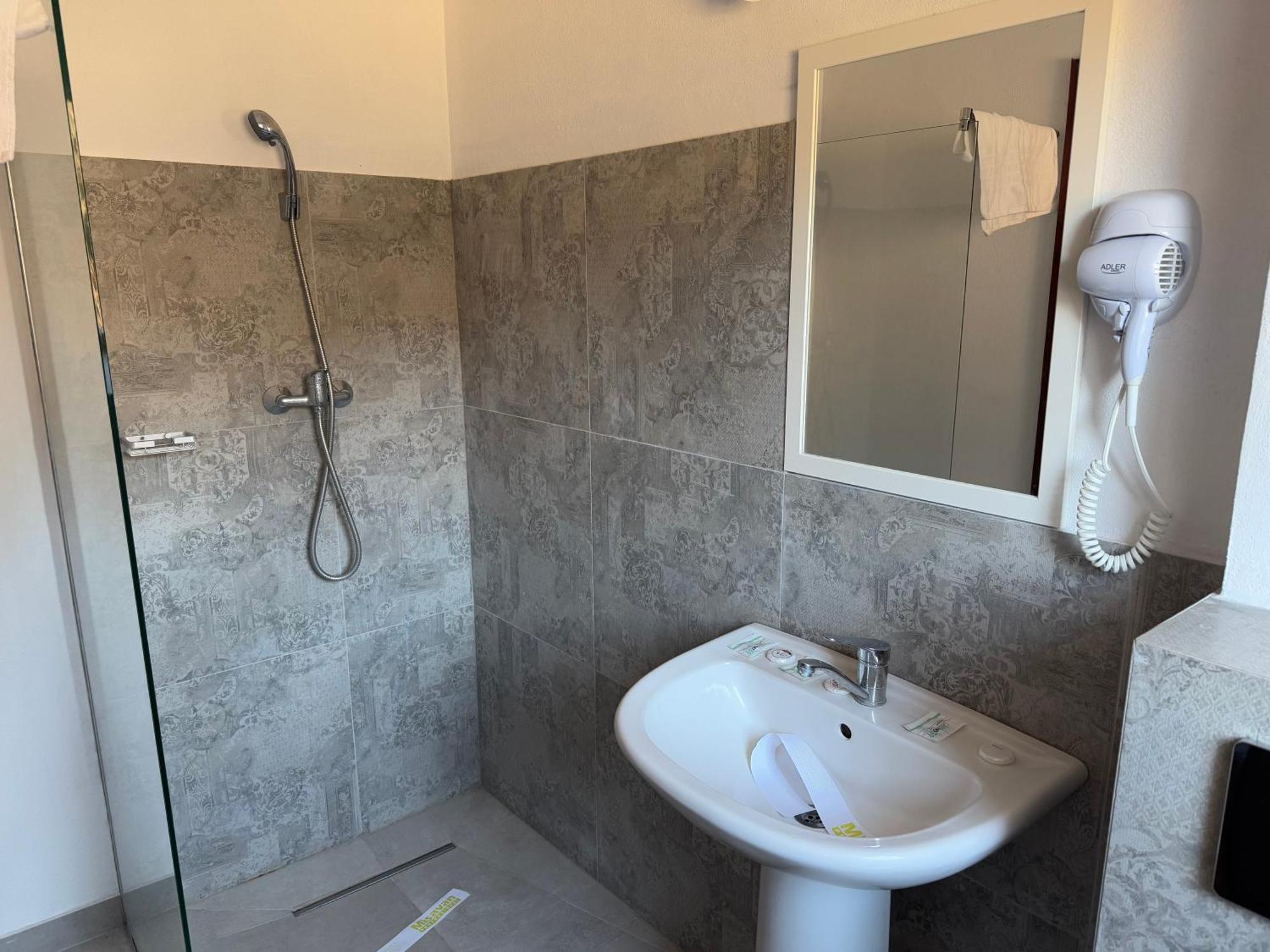 Pension Casa Vanatorilor Băile Olăneşti Exteriér fotografie
